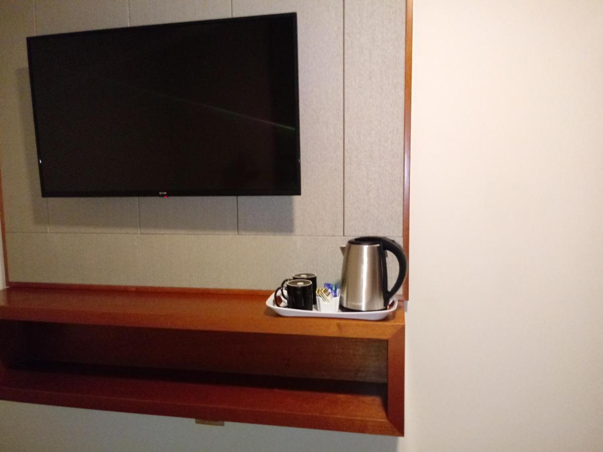Hotel Candamo ลิมา ภายนอก รูปภาพ